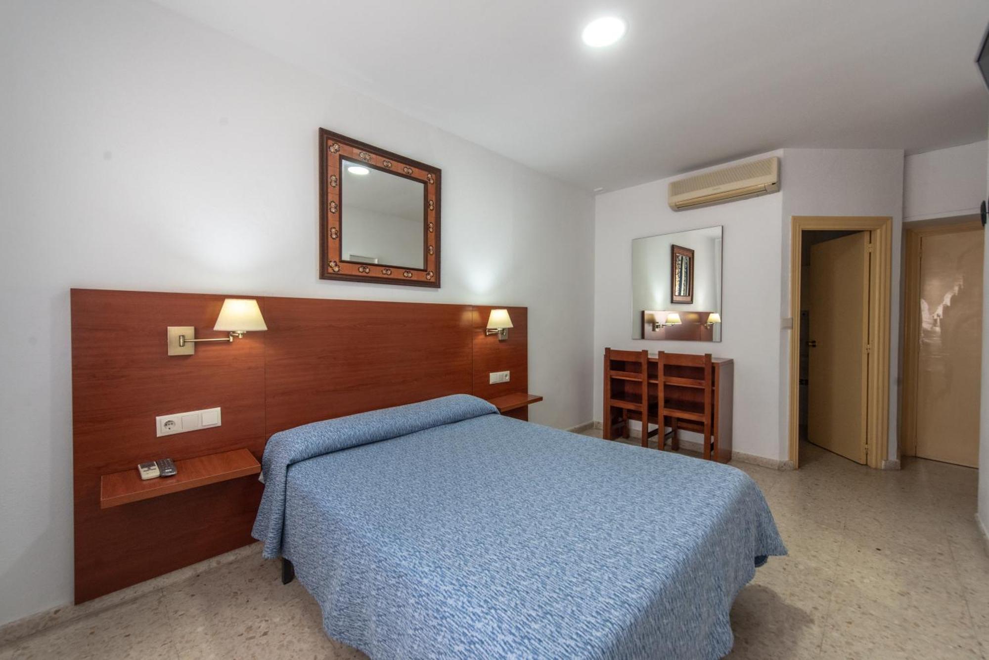 Hotel San Andres Jerez de la Frontera Bagian luar foto